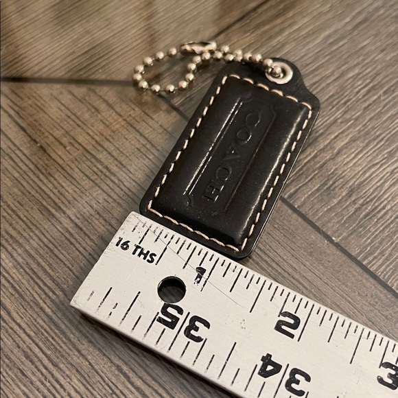Coach Black Leather Hangtag - Key Chain - Picture 11 of 16